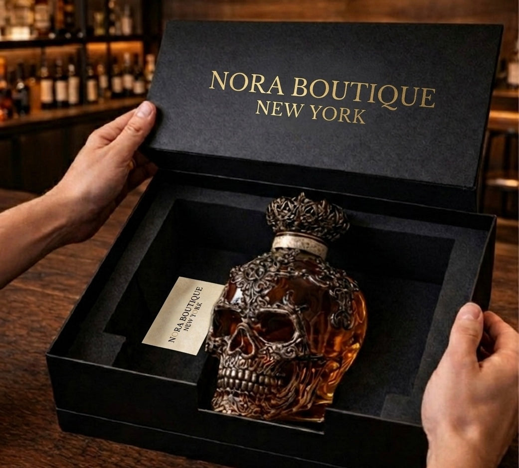 Whisky Bottle - Skulls Edition